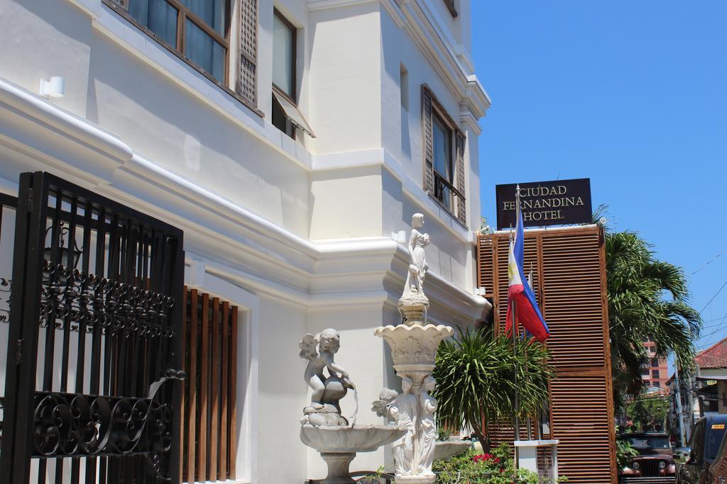 Ciudad Fernandina Hotel Vigan Exterior foto