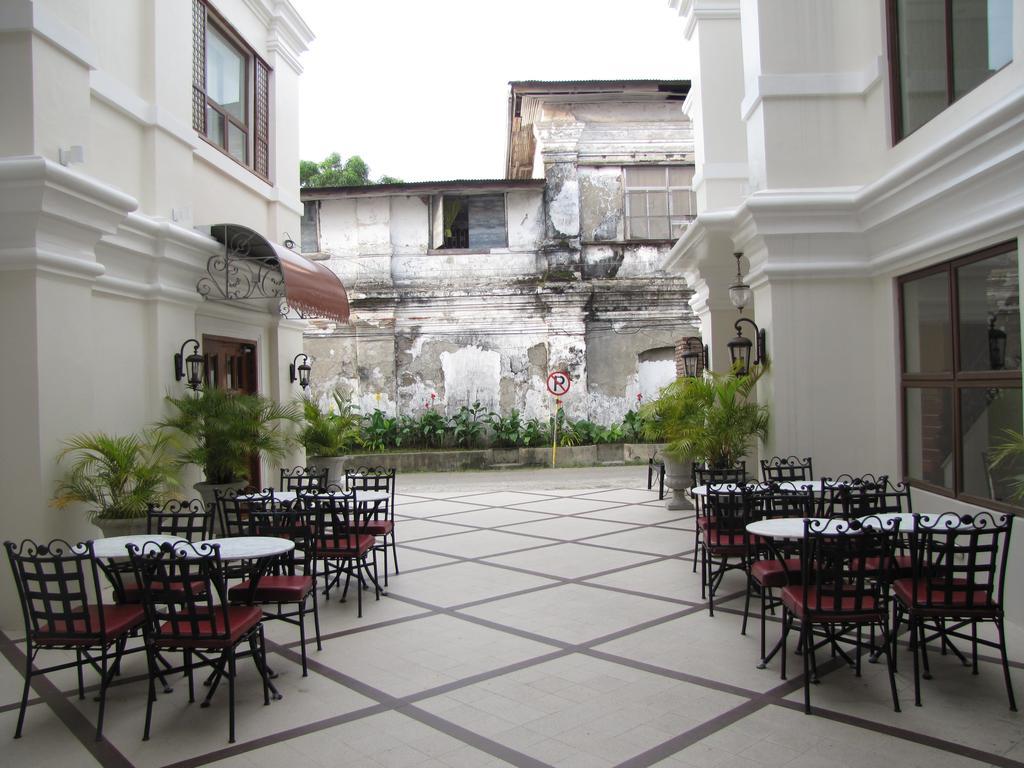 Ciudad Fernandina Hotel Vigan Exterior foto