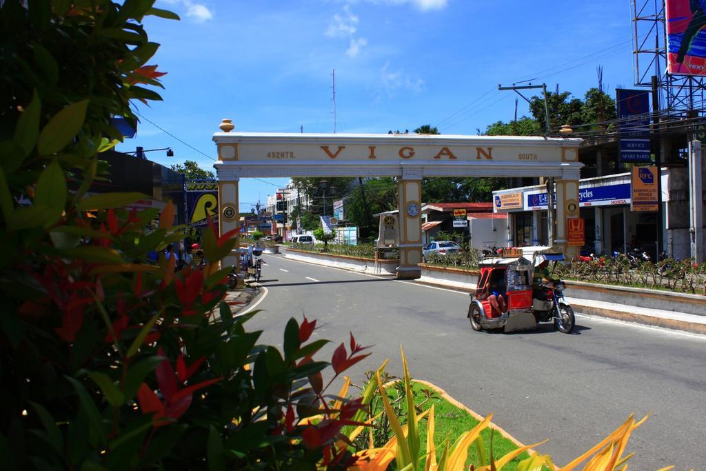Ciudad Fernandina Hotel Vigan Exterior foto